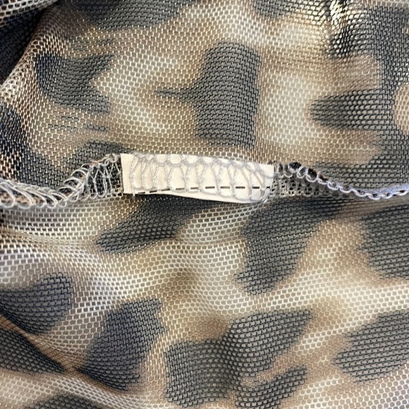 COTTON ON Sheer Crop Top Size S Animal Print - Picture 12 of 12